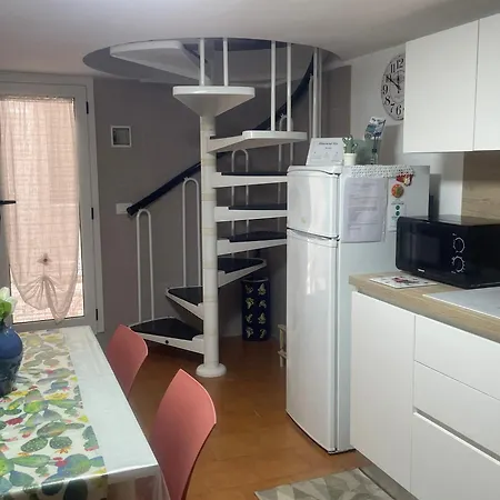 Dimora Nel Vico Appartamento *