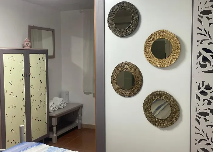 Dimora Nel Vico- Vico San Martino- Centro Storico מונופולי